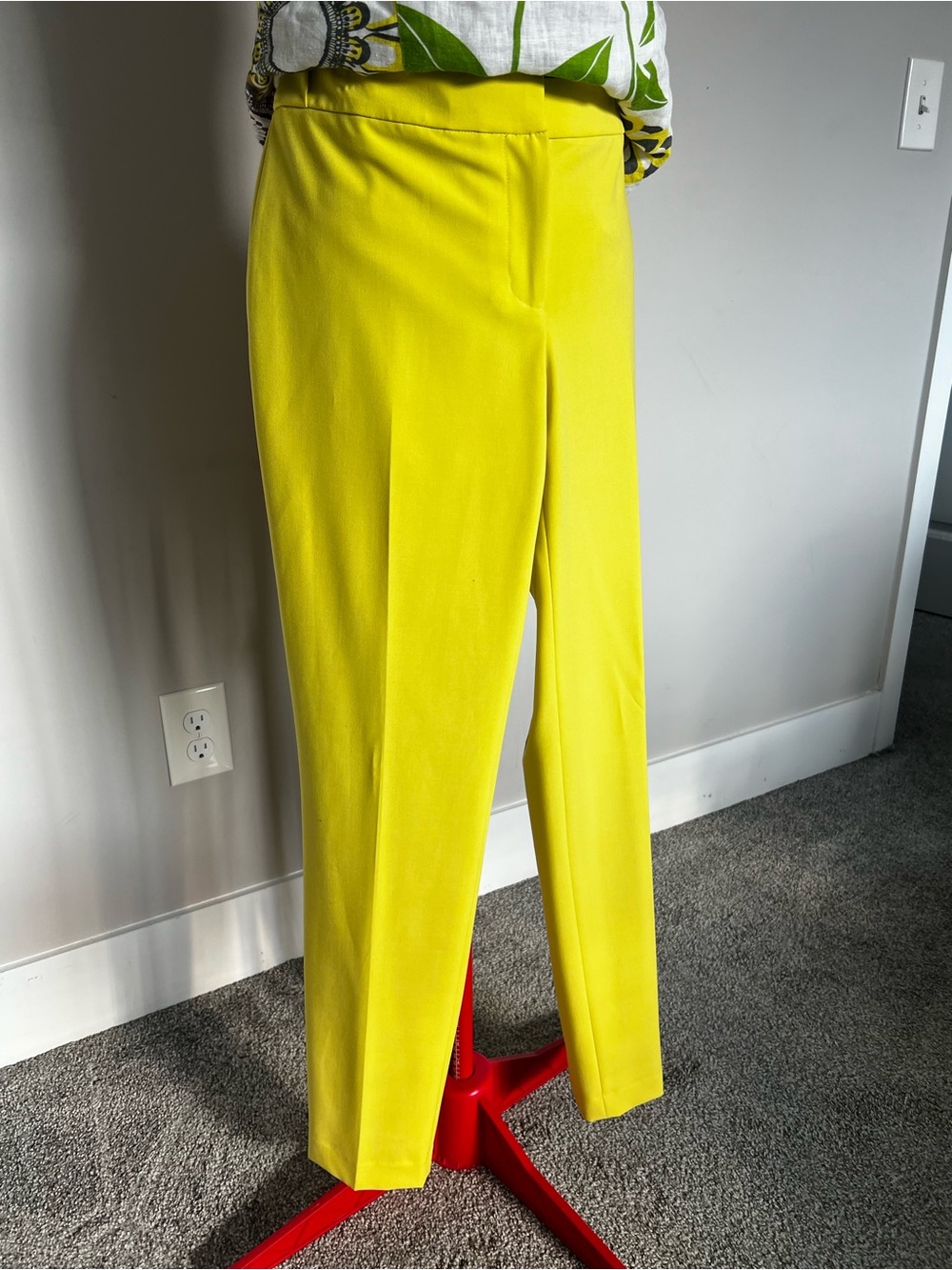 Calvin Klein Bright Yellow Slim Ponte Ankle Pants - Picture 16 of 16